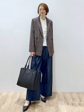「OPAQUE.CLIP（オペークドットクリップ）のダブルブレストジャケット【洗える】（Tailored jacket、グレー系）」を使った、yurieさん（レディース・167cm）の秋コーディネート