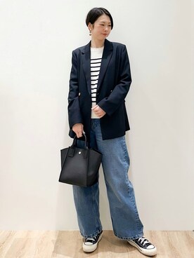 「アイテム（イヤリング、ブラウン系）」を使った、yurieさん（レディース・167cm）の冬コーディネート