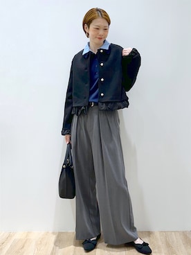 「アイテム（ノーカラーコート、ブラック系）」を使った、yurieさん（レディース・167cm）の秋コーディネート