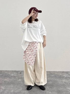 「アイテム（バンダナ/スカーフ）」を使った、ですこさん（レディース・148cm・20代）の秋コーディネート