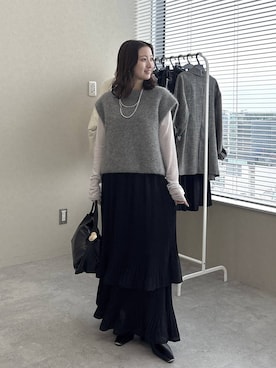 「アイテム（ベスト）」を使った、ですこさん（レディース・148cm）の秋コーディネート