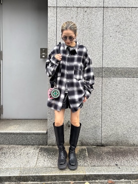 「アイテム（コインケース）」を使った、hanae maruiさん（レディース・156cm）の秋コーディネート