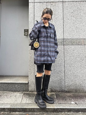 「アイテム（コインケース）」を使った、hanae maruiさん（レディース・156cm）の秋コーディネート