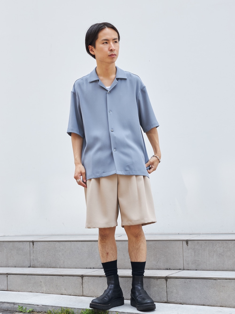 「このスタイルがお気に入り、夏、シャツスタイル」｜「cityのGEORGETTE  OPEN COLLAR SHIRTS S/S（シャツ/ブラウス、グレー系）」を使った、yoshidaさん（メンズ・169cm）の夏コーディネートの1枚目の写真