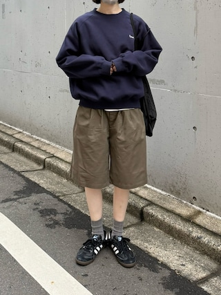「flaner(フラネ)のLoose raglan logo sweat / ルーズラグランロゴスウェット(スウェット)」を使った、ukiさん(レディース・155cm)の秋コーディネート