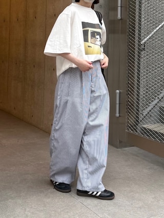 「CANAL JEAN(キャナルジーン)のLakey Park driving dog Tシャツ(Tシャツ/カットソー)」を使った、ukiさん(レディース・155cm)の夏コーディネート