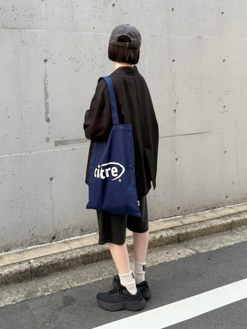 「flaner（フラネ）のLoose double tailored jacket / ルーズダブルテーラードジャケット（テーラードジャケット）」を使った、ukiさん（レディース・155cm）の秋コーディネート