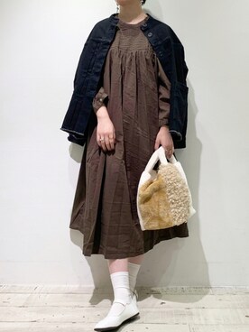 「秋トレンド2021」｜「アイテム（デニムジャケット）」を使った、suzuさん（レディース・167cm）の秋コーディネート