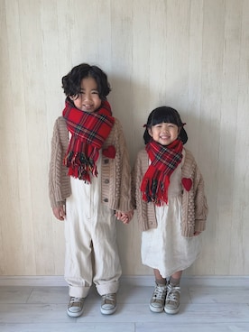 「LOWRYS FARM（ローリーズファーム）のアイテム（サロペット/オーバーオール）」を使った、yuu*さん（キッズ・120cm）の冬コーディネート