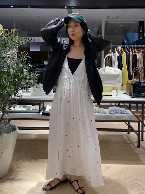 apart by lowrys】ドットシシュウキャミワンピース