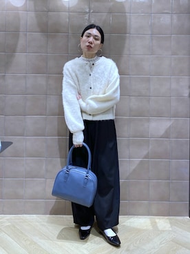 「アイテム（スラックス）」を使った、いっちーさん（レディース・162cm・40代）の秋コーディネート