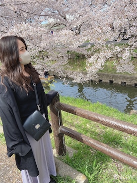 「PUNYUS（プニュズ）のアイテム（シャツワンピース）」を使った、すず◡̈⋆さん（レディース・158cm）の春コーディネート