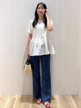 「OPAQUE.CLIP（オペークドットクリップ）のジャカードドッキング ペプラムカットソー【洗濯機OK】（Tシャツ/カットソー、ホワイト系）」を使った、sachikoさん（レディース・174cm）の夏コーディネート