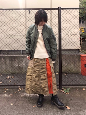 「ワッフル」｜「アイテム（MA-1）」を使った、Hitomiさん（レディース・161cm）の秋コーディネート