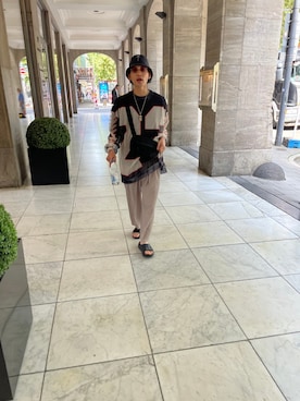 「DRIES VAN NOTEN（ドリスヴァンノッテン）のアイテム（トップス）」を使った、ししさん（メンズ・171cm）の冬コーディネート