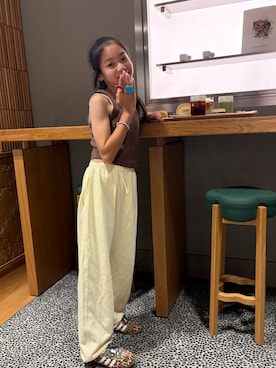 「ZARA KIDSのアイテム（パンツ）」を使った、miperoさん（キッズ・147cm）の夏コーディネート