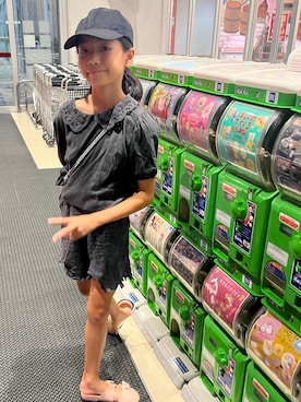 「アイテム（シューズ）」を使った、miperoさん（キッズ・140cm・10代）の秋コーディネート
