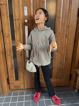 「アイテム（バッグ）」を使った、miperoさん（キッズ・140cm）の秋コーディネート