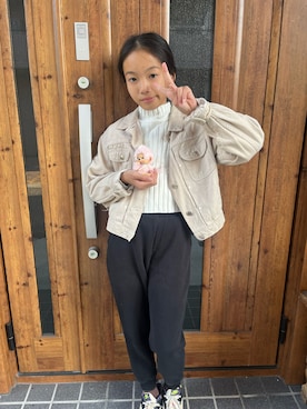 「アイテム（デニムジャケット）」を使った、miperoさん（キッズ・140cm）の秋コーディネート