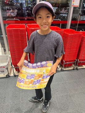 「アイテム（スニーカー）」を使った、miperoさん（キッズ・140cm）の秋コーディネート