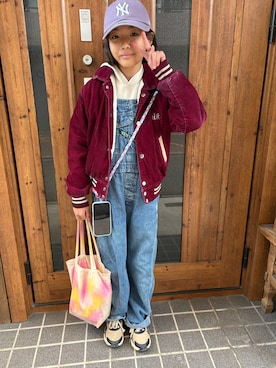 「アイテム（トートバッグ）」を使った、miperoさん（キッズ・140cm）の冬コーディネート