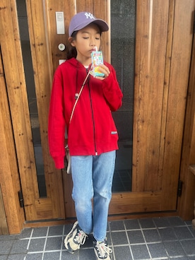 「アイテム（パーカー）」を使った、miperoさん（キッズ・140cm）の秋コーディネート