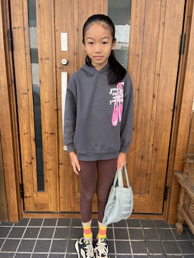 「アイテム（トートバッグ）」を使った、miperoさん（キッズ・140cm）の秋コーディネート