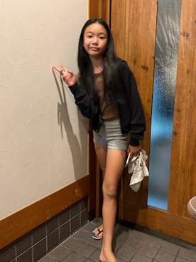 「ZARA KIDSのアイテム（その他パンツ、グレー系）」を使った、miperoさん（キッズ・147cm）の秋コーディネート