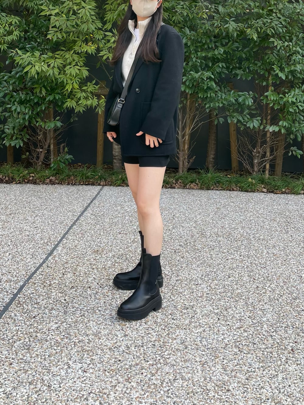 「クリスマスに着たい服、冬コーデ、オトナカジュアル、休日コーデ、モノトーン、プチプラ、UNIQLO、ZARA、GU、GAP、ootd」｜「UNIQLOのアイテム（トップス、ホワイト系）」を使った、armnさん（レディース・169cm）の冬コーディネートの1枚目の写真