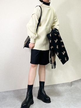 「Solace（ソレイス）のアイテム（パンツ）」を使った、𝙰 𝚈 𝚄 𝙼 𝙸さん（レディース・164cm）の秋コーディネート