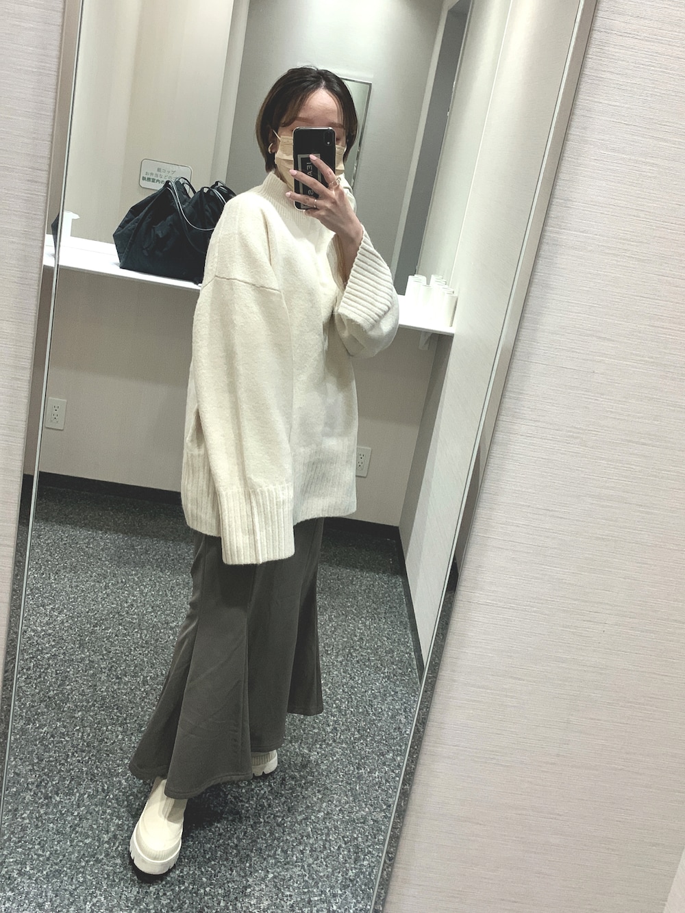 5Gカラーストレッチハイネックプルオーバー/239761を使った人気