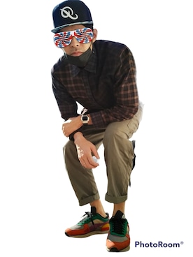 「PRIMITIVE（プリミティブ）のアイテム（帽子）」を使った、にじおさん（メンズ・180cm）の秋コーディネート