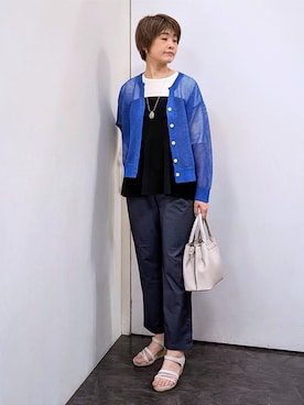 「grove（グローブ）の【貴島明日香さん着用】ラメメッシュキーネックカーディガン（カーディガン/ボレロ、ブルー系）」を使った、satoponさん（レディース）の春コーディネート