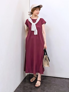 「grove（グローブ）の高評価！【洗える/名品】大人の透け感、シアーカーディガン（カーディガン/ボレロ、ホワイト系）」を使った、やまちゃんさん（レディース・166cm）の夏コーディネート