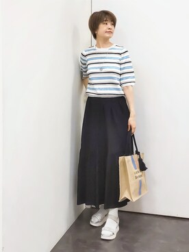「grove（グローブ）の【貴島明日香さん着用・シリーズ累計34万枚】やわらかドライタッチ 五分袖クルーネックニット（ニット/セーター、ブルー系）」を使った、satoponさん（レディース）の春コーディネート