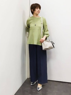 「grove（グローブ）の【体型カバーも叶う】麻調メッシュランタンスリーブブラウス（シャツ/ブラウス、グリーン系）」を使った、satoponさん（レディース）の春コーディネート