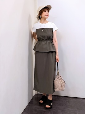 「grove（グローブ）の【低身長さんも選べる着丈・洗濯機◎】1枚で旬顔！Tシャツドッキングドロストワンピース（ワンピース、ブラウン系）」を使った、やまちゃんさん（レディース・166cm）の夏コーディネート