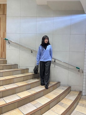 「冬の差し色コーデ」｜「アイテム（スラックス）」を使った、あんりさん（レディース・155cm）の冬コーディネート