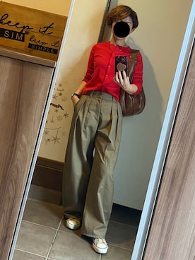 「GU（ジーユー）のアイテム（チノパンツ、ベージュ系）」を使った、ゆんさん（レディース・153cm）の夏コーディネート