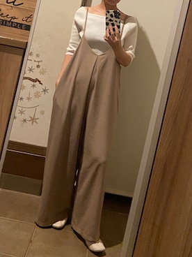 「アイテム（サロペット/オーバーオール、ベージュ系）」を使った、ゆんさん（レディース・153cm）の秋コーディネート