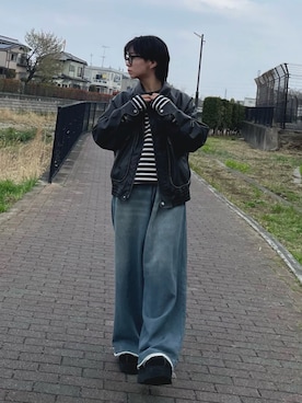 「UNIQLO（ユニクロ）のアイテム（Tシャツ/カットソー、ブラック系）」を使った、マーさん（メンズ・156cm）の春コーディネート