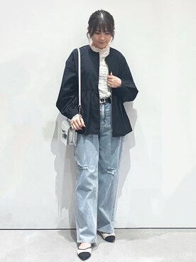 「OPAQUE.CLIP（オペークドットクリップ）の撥水ノーカラーペプラムブルゾン【洗濯機洗い可/花粉対応】（ノーカラージャケット、ブラック系）」を使った、まみさん（レディース・155cm）の春コーディネート