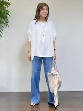 「UNTITLED（アンタイトル）の【日除け・冷房対策に】コットンリネンカーディガン（カーディガン/ボレロ、ホワイト系）」を使った、tomoさん（レディース・155cm）の夏コーディネート