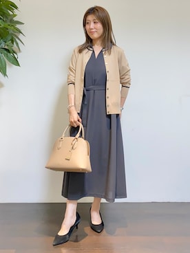 「UNTITLED（アンタイトル）の【アンサンブル可能】コンパクトニットカーディガン（カーディガン/ボレロ、ベージュ系）」を使った、tomoさん（レディース・155cm）の夏コーディネート