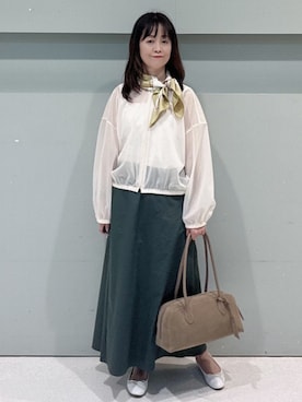 「UNTITLED（アンタイトル）のアイテム（シャツ/ブラウス）」を使った、makiさん（レディース・154cm）の秋コーディネート