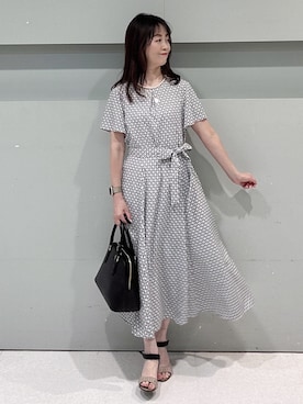 「UNTITLED（アンタイトル）の【追加8／名品】2WAYポケットボストンバッグ（ハンドバッグ、ブラック系）」を使った、makiさん（レディース・154cm）の春コーディネート