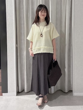「UNTITLED（アンタイトル）のファンシーツイードブラウス（シャツ/ブラウス、イエロー系）」を使った、makiさん（レディース・154cm）の夏コーディネート