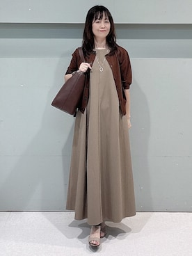 「UNTITLED（アンタイトル）のドライタッチ5分袖カーディガン（カーディガン/ボレロ、ブラウン系）」を使った、makiさん（レディース・154cm）の夏コーディネート