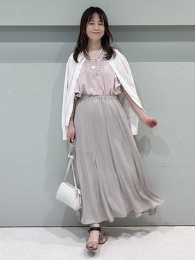 「UNTITLED（アンタイトル）の【洗える/1枚で着映え】ソフト裾フレアスカート（スカート、ベージュ系）」を使った、makiさん（レディース・154cm）の夏コーディネート