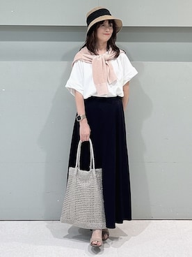 「UNTITLED（アンタイトル）の【前後2WAY/はっ水/セットアップ可】リラクシーフレンチスリーブブラウス（シャツ/ブラウス、ホワイト系）」を使った、makiさん（レディース・154cm）の春コーディネート